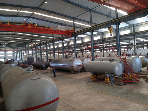 氯硅烷储罐5-200方可定制压力容器定制厂家 氯硅烷储罐5-200方可定制压力容器定制厂家图片
